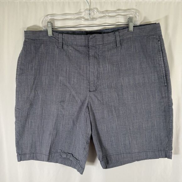 Banana Republic Aiden Club Short Men's 38 Blue Plaid Flat Front 8.5" Inseam - Picture 1 of 11